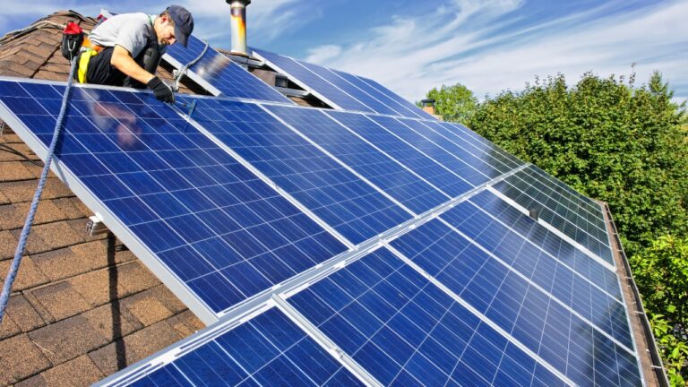 do solar panels increase home insurance